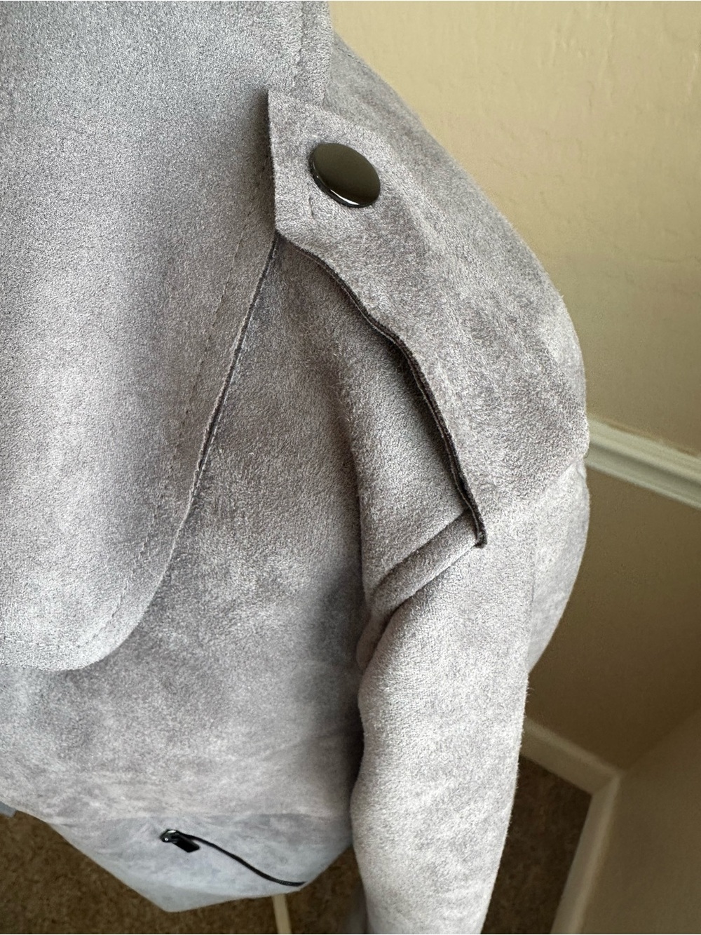 Kut from the Kloth Gray Suede Moto Jacket - Picture 5 of 8